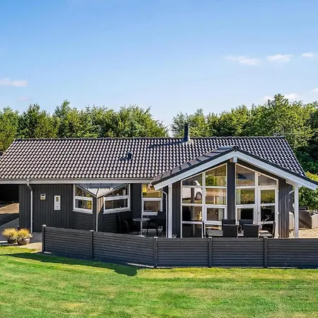 Casa Fronte Mare A Hemmet Con Sauna