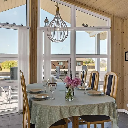 Awesome In With Kitchen Holiday home Hemmet